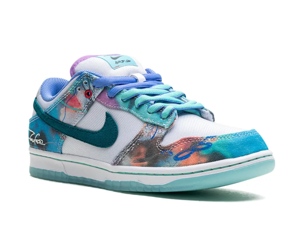 SB Dunk 'Bleached Aqua' – Image 2