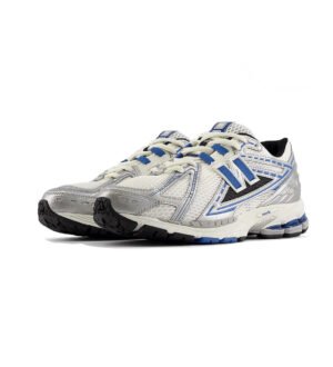 Alternative view of New Balance 1906R Silver Blue