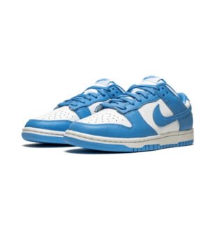 Alternative view of Nike Dunk Low UNC