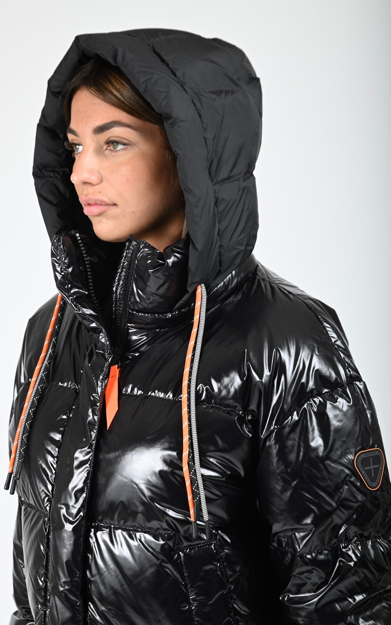 Doudoune à capuche Lili Bright noir – Image 5