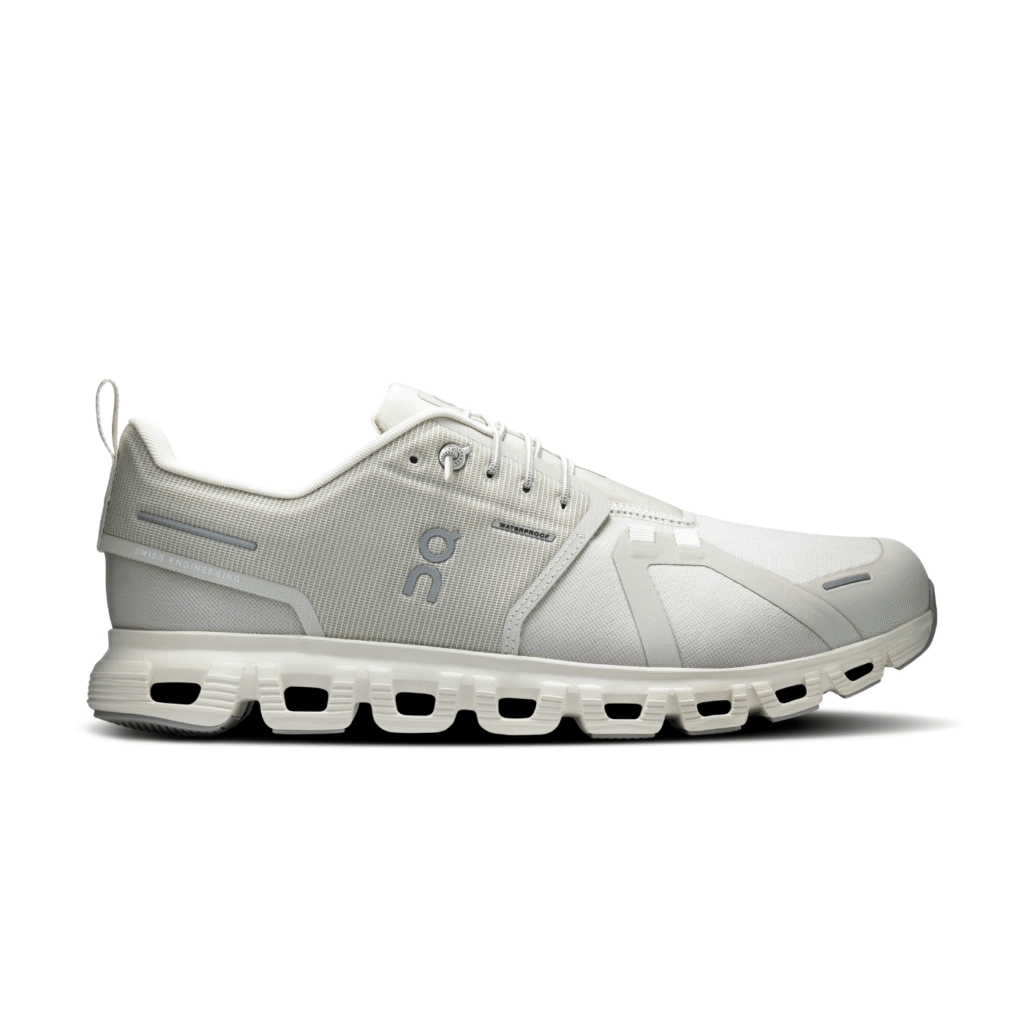 On Running Cloud 6 Waterproof Pelican Ghost