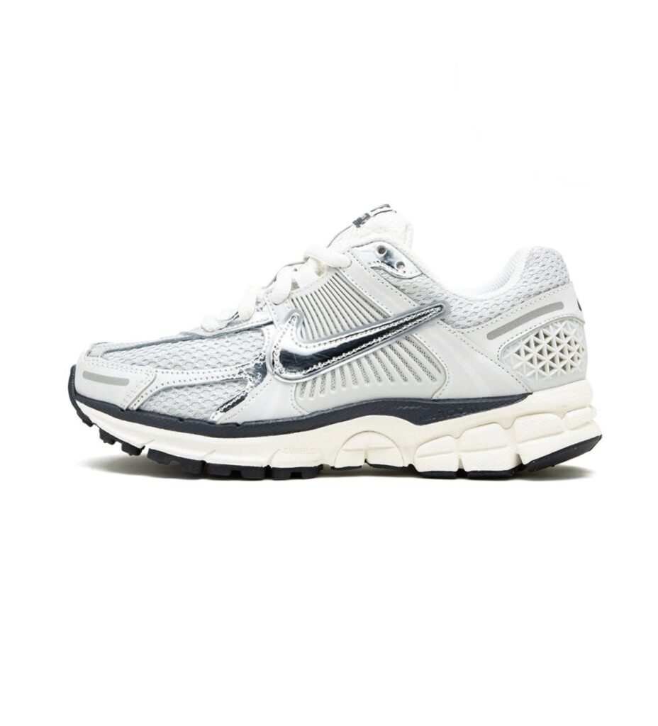 Nike Zoom Vomero 5 Photon Dust