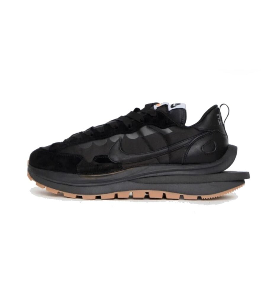 Nike Vaporwaffle Sacai Black Gum