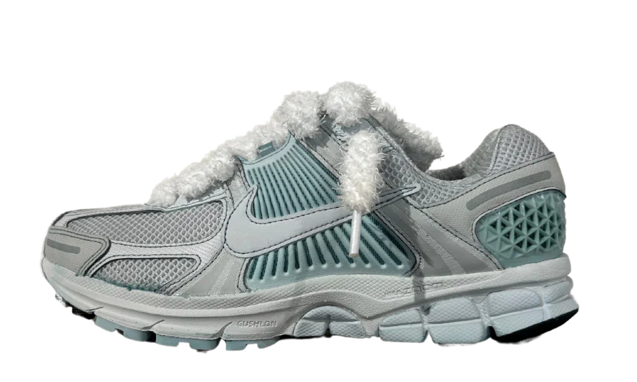 Vomero 5 Turquoise Fluffy