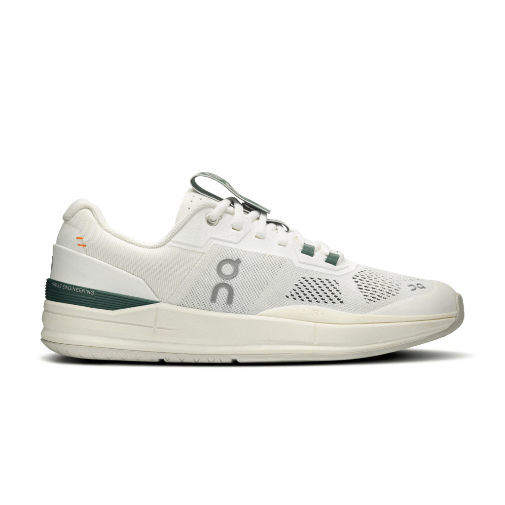 On Running The Roger Pro blanc Evergreen
